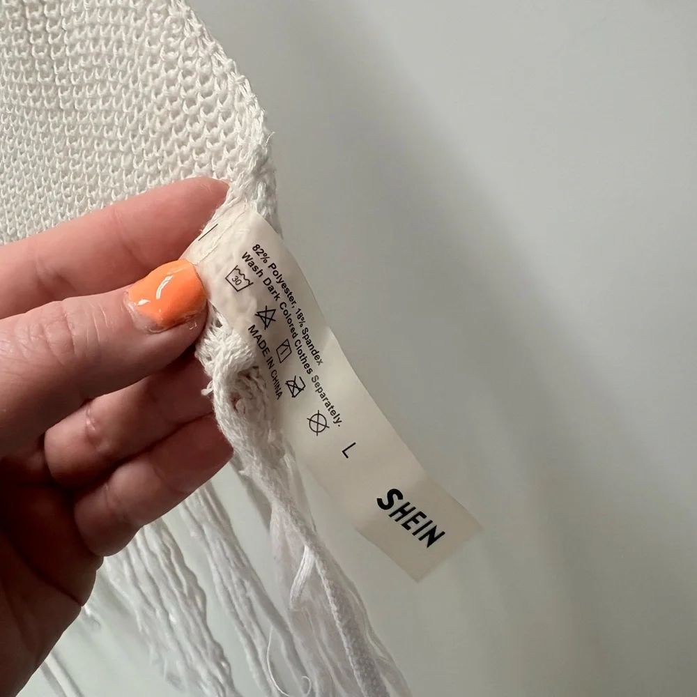 SHEIN Sz L White Fringe Halter Top